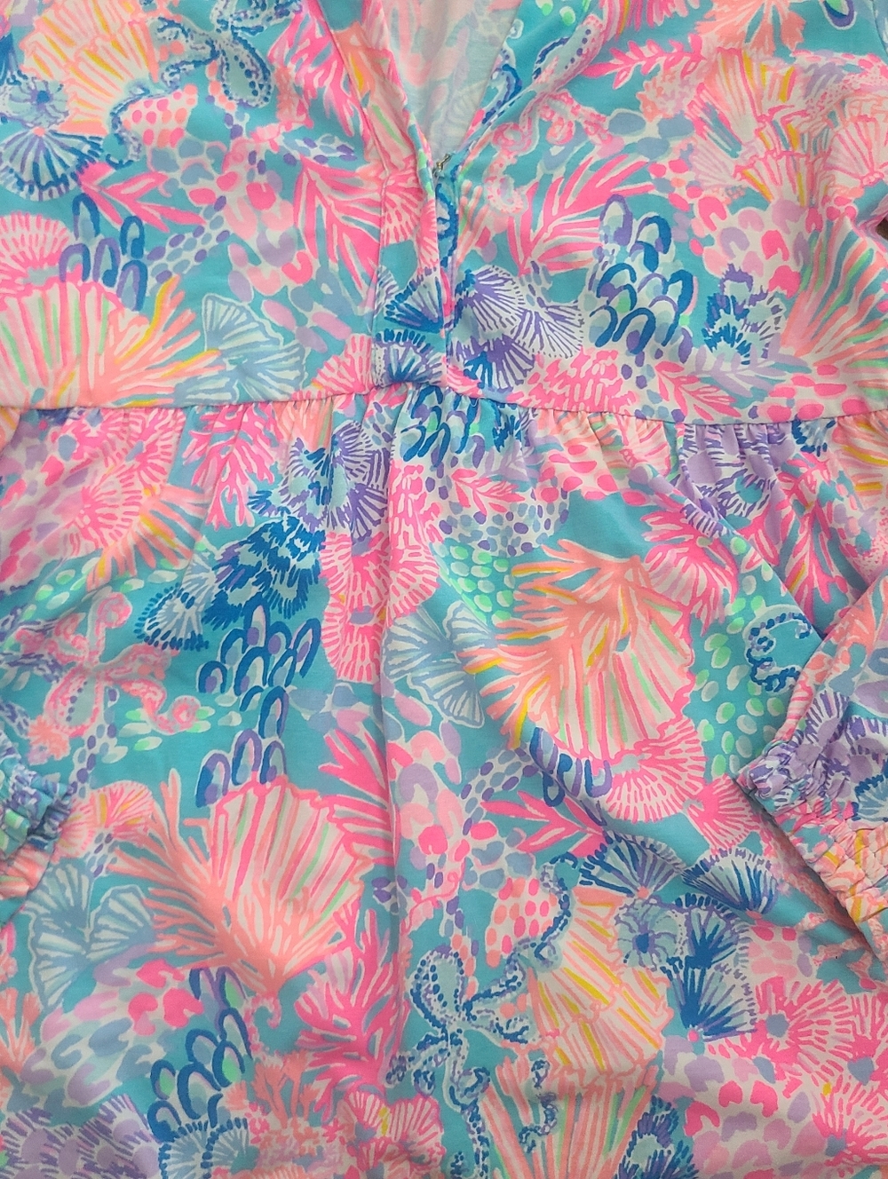 Lilly Pulitzer Winona Tunic Top in the "Multi Splendor in the Sand" Size Small - Picture 3 of 5